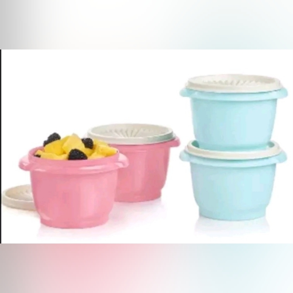 Tupperware Servalier Bowls 20 ounce NEW